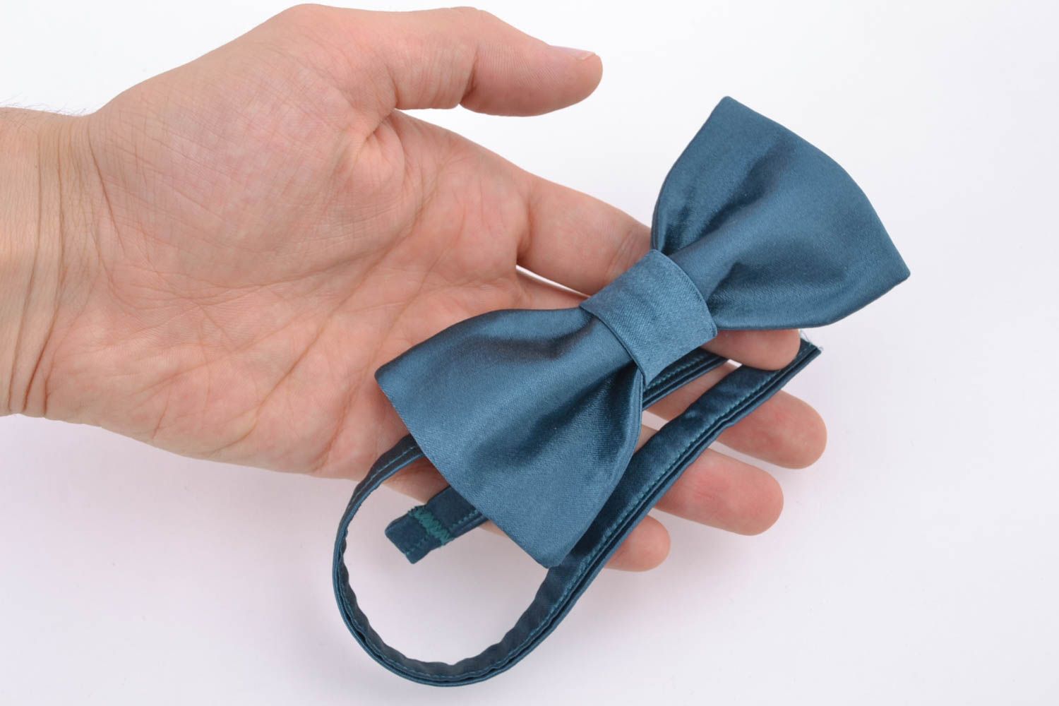 Noeud papillon en satin bleu fait main design original cadeau pour homme photo 2