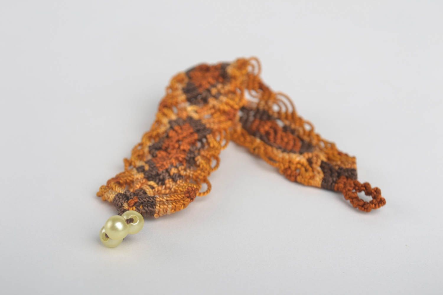 Модный браслет ручной работы красивый браслет из ниток плетеный браслет макраме фото 4