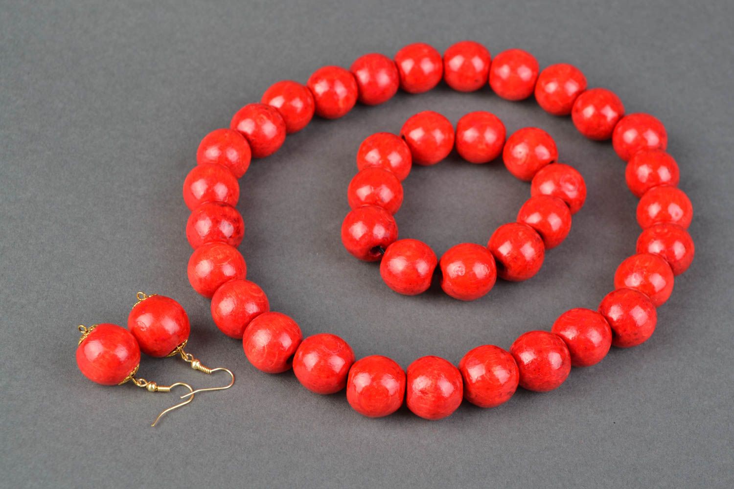 Set de bijoux en bois fait main bracelet et collier rouge style ethnique photo 1