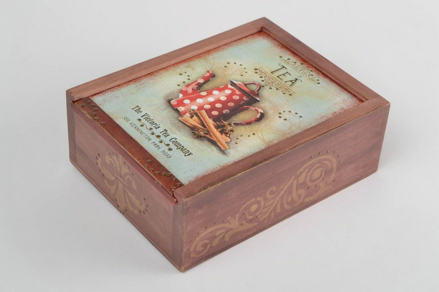 Caja de té decorada según la técnica de decoupage hecha a mano de madera foto 3