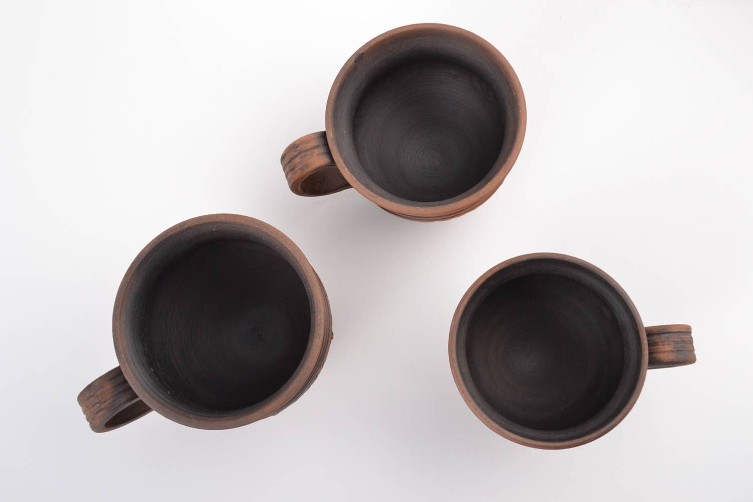 Set of three ceramic tea cups if differet volumes photo 3