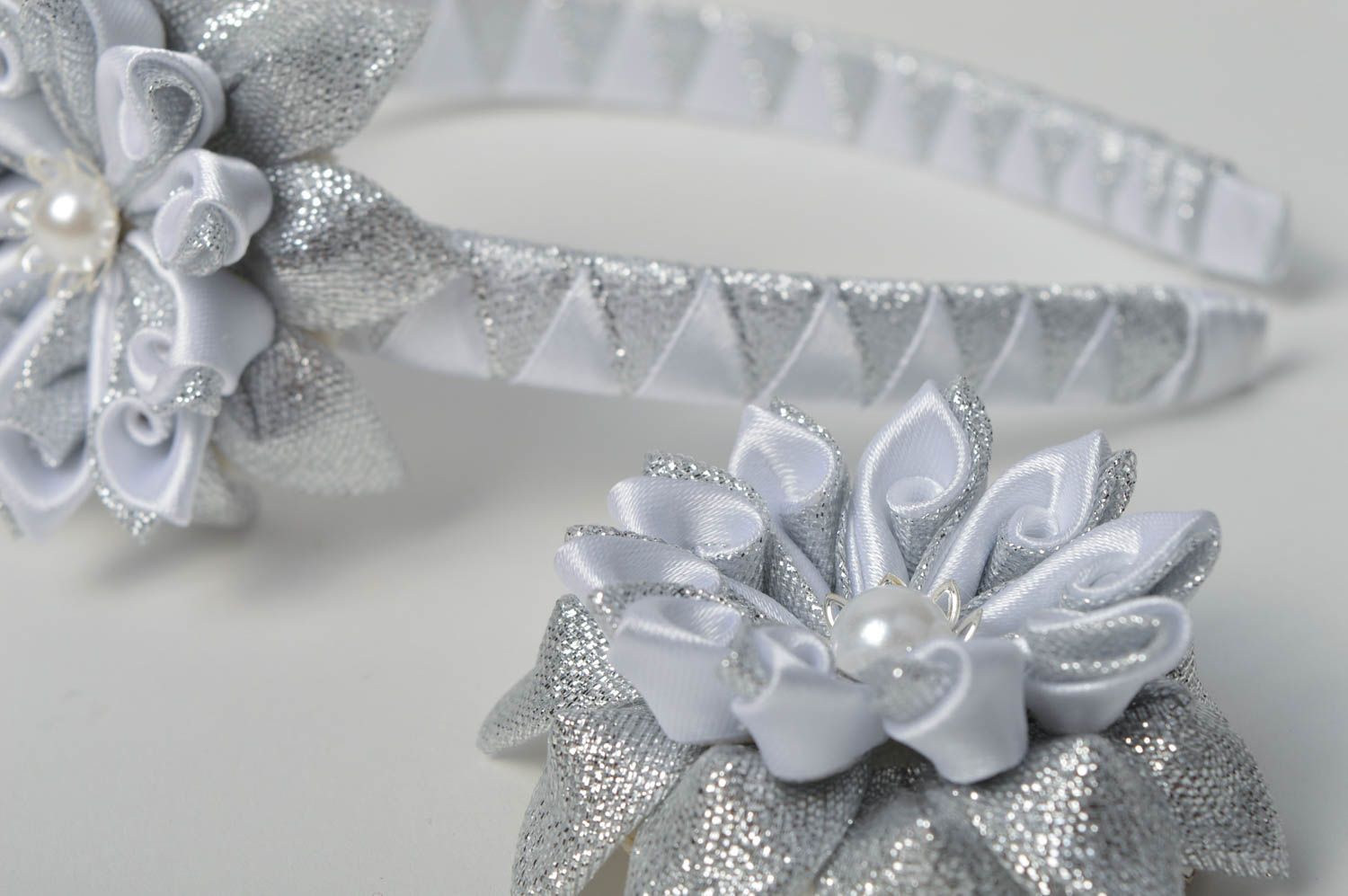 Beautiful handmade hair band textile bracelet designs kanzashi flower gift ideas photo 3