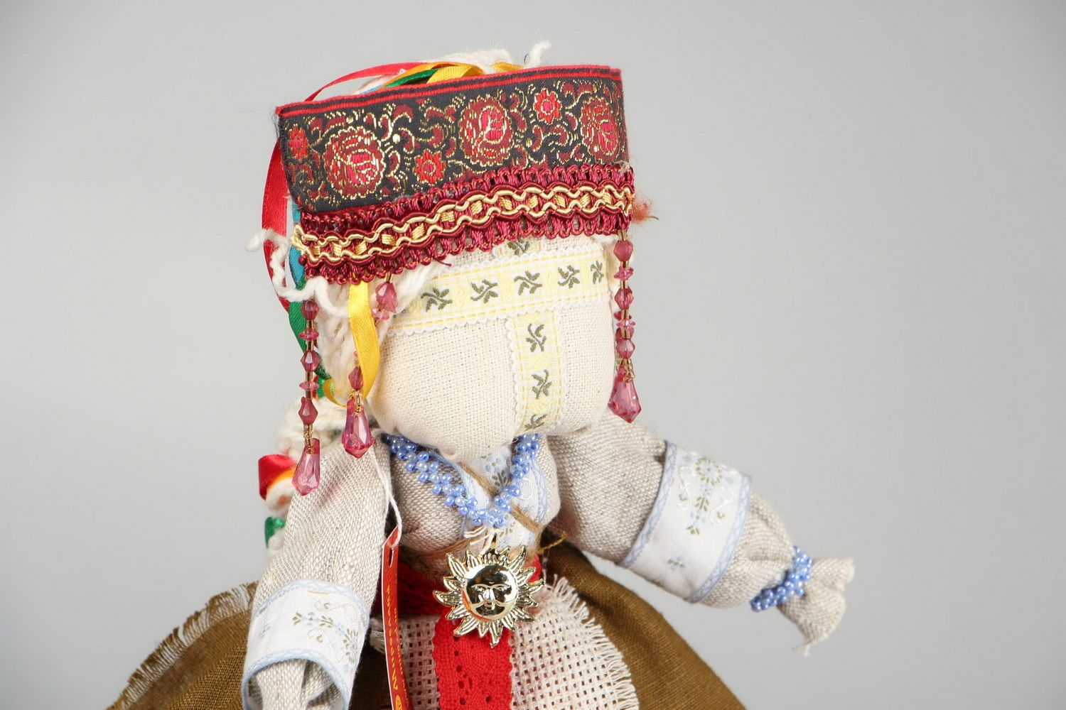 Muñeca étnica-amuleto Guardiana de casa foto 4