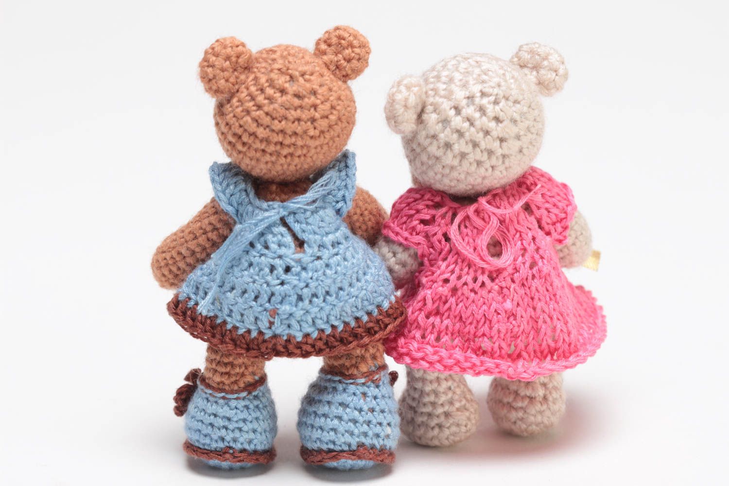 Weiche gehäkelte Kuscheltiere Bären handmade 2 Stück schön für Kinder und Dekor foto 4