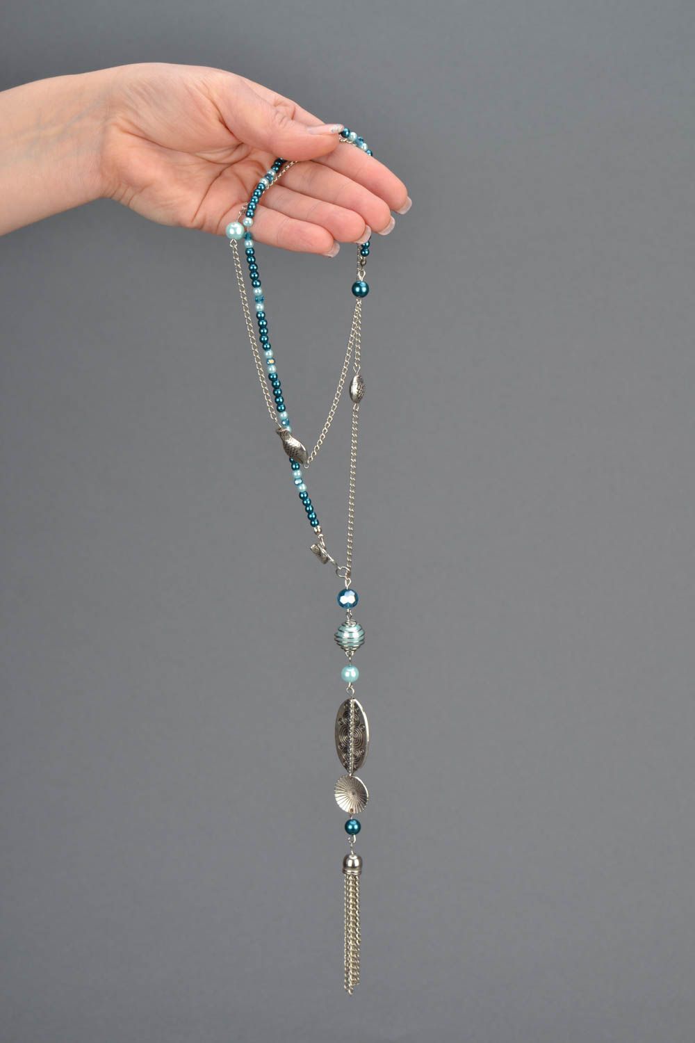 Necklace made of beads and metal photo 2