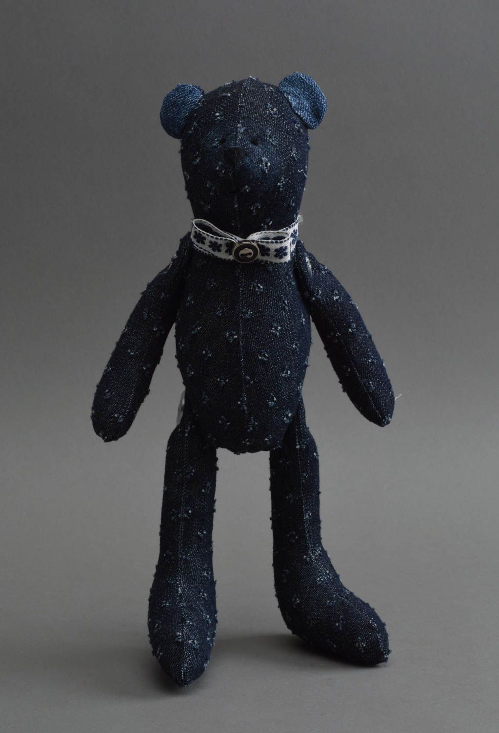 Peluche ours bleu foncé en jean faite main jolie de créateur pour enfant photo 2