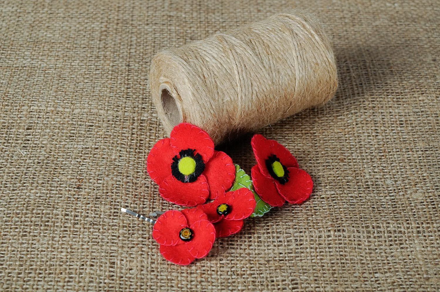Set of fabric hairpins Poppies photo 5