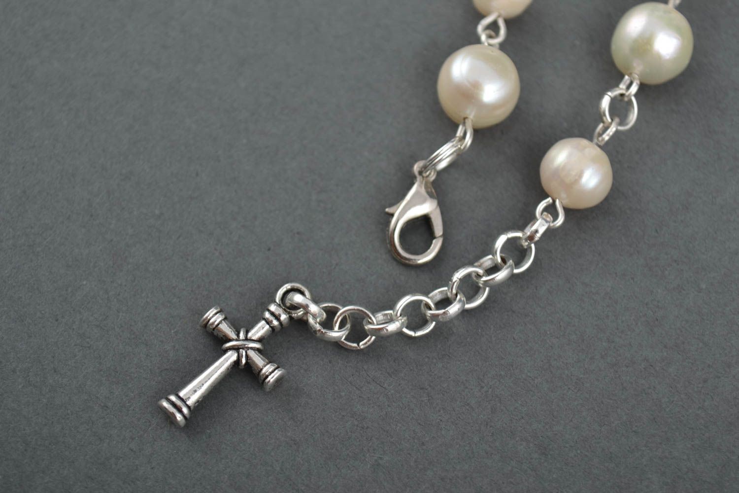 Bracelet en perles fait main Bijoux femme perles blanches Cadeau femme photo 3