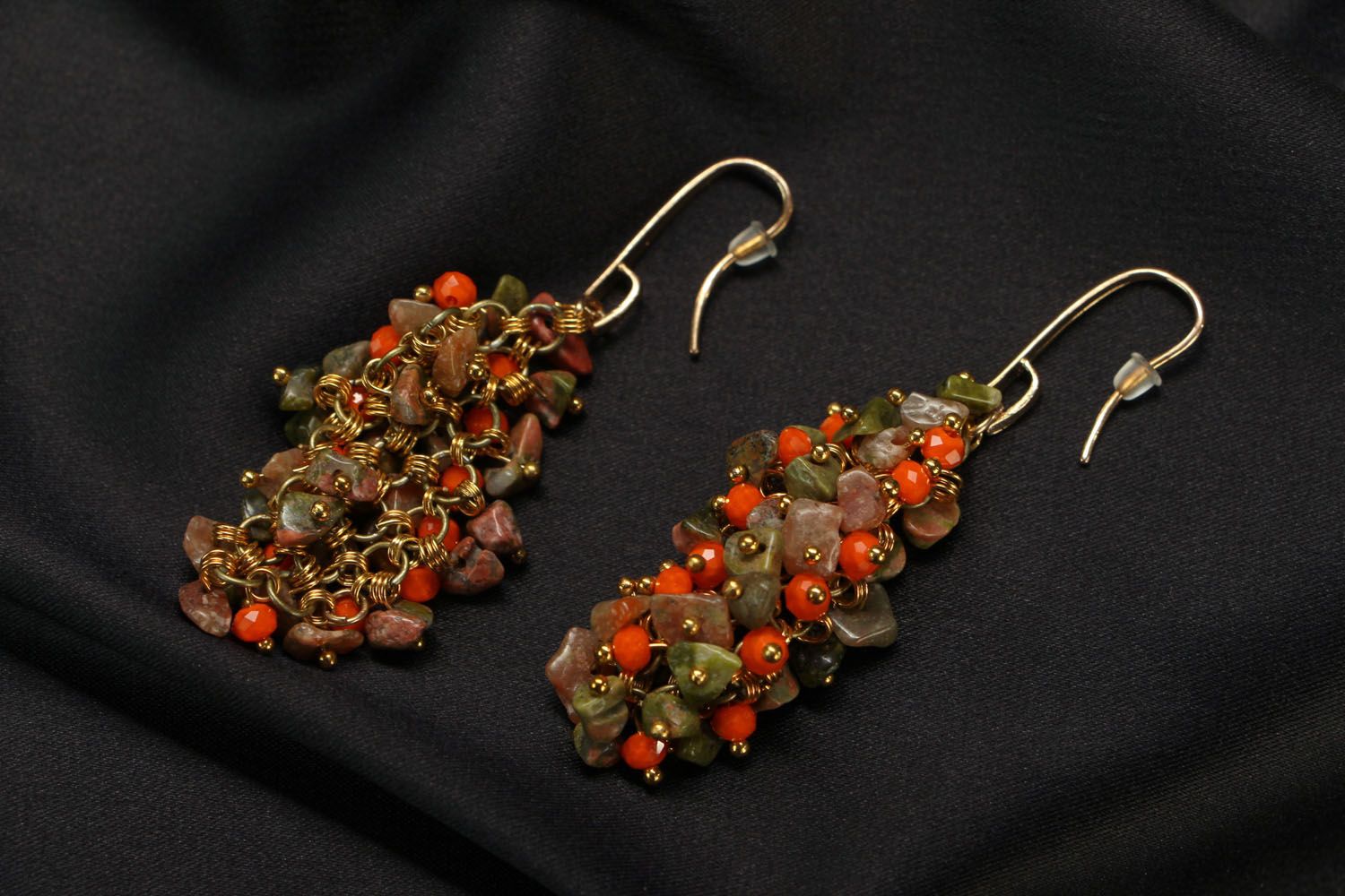 Earrings with crystal and unakit photo 1