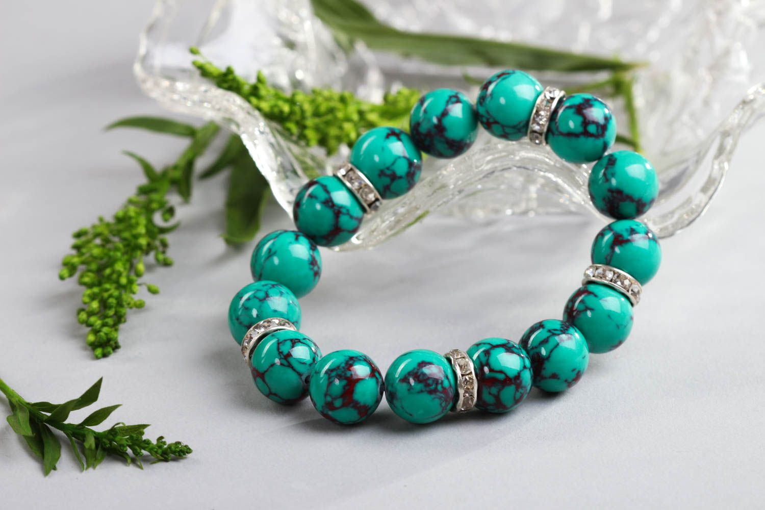 Bracelet en pierres naturelles fait main turquoise Accessoire femme tendance photo 1