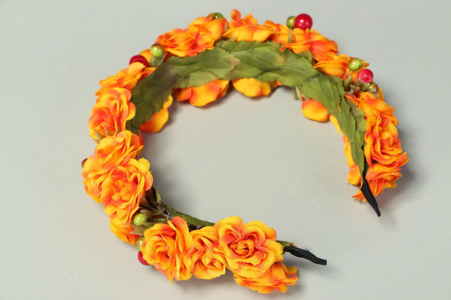 Headband with fabric flowers photo 2
