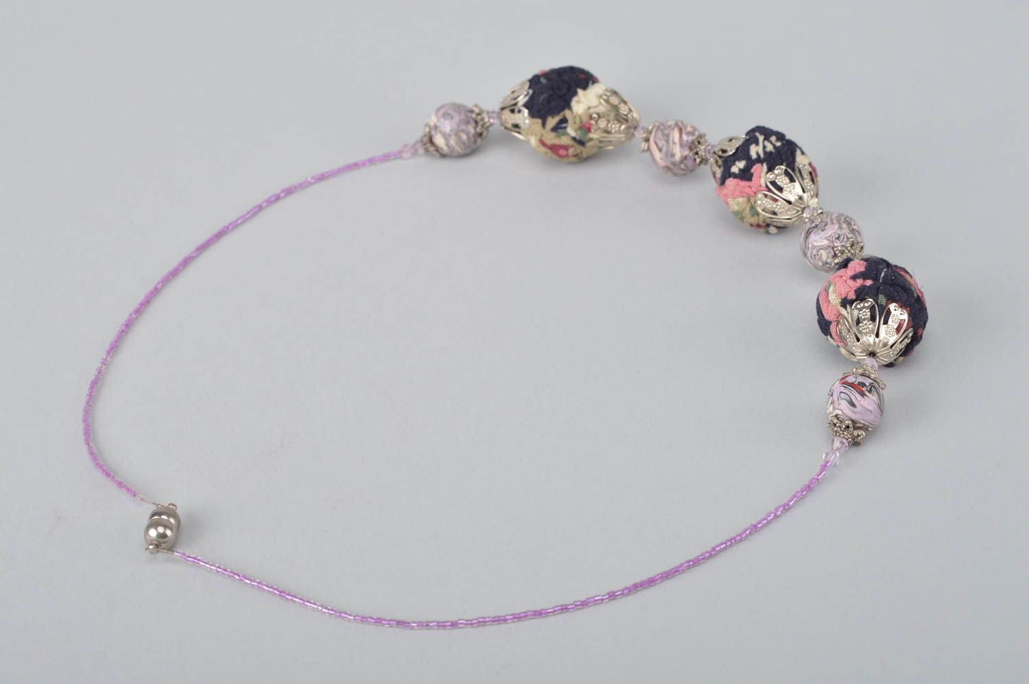 Collier textile Bijou fait main avec perles fantaisie Cadeau pour femme photo 5