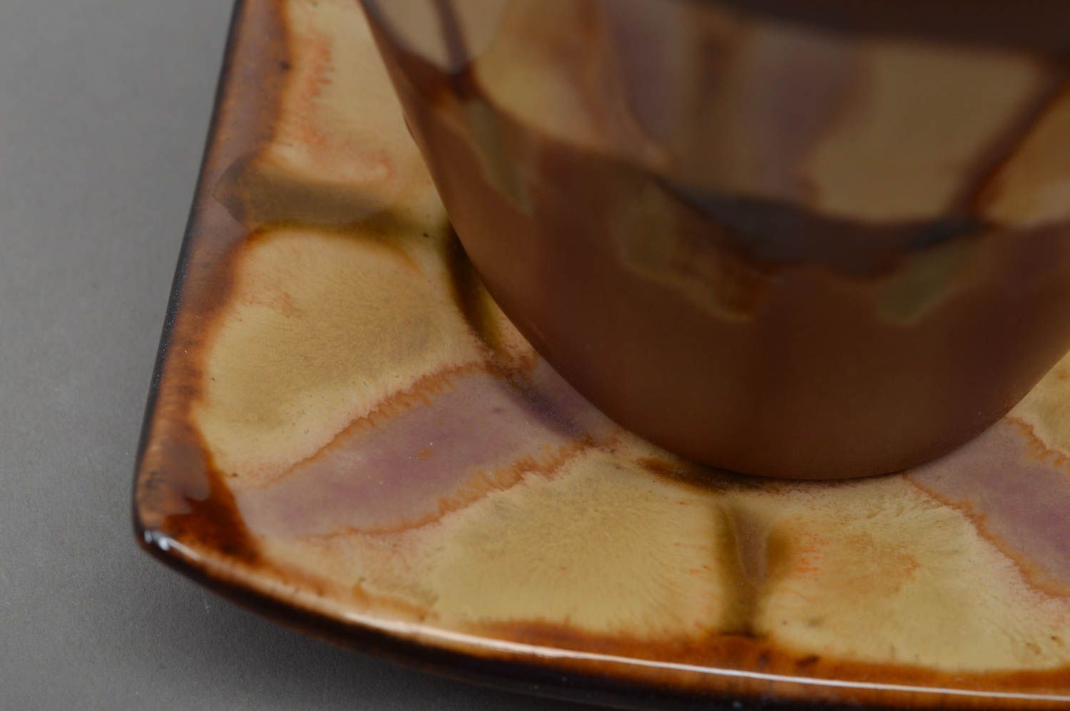 Tasse et soucoupe en porcelaine faites main originales marron jaune cadeau photo 2