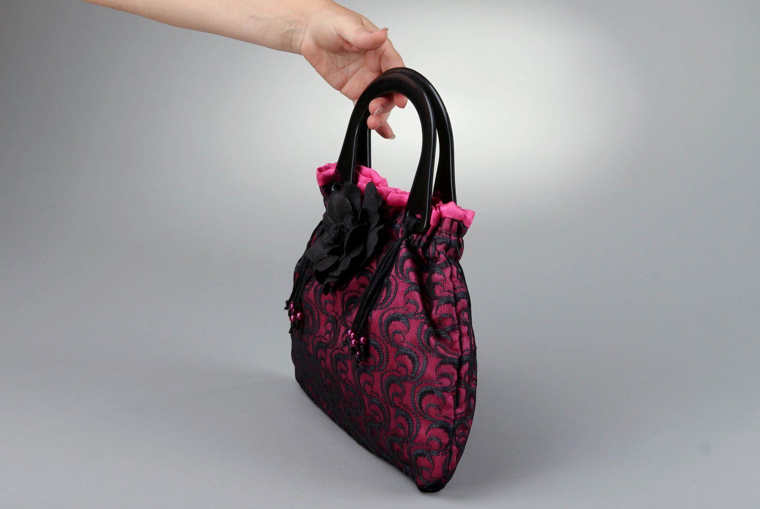 Bag, made of satin, lace, guipure photo 2