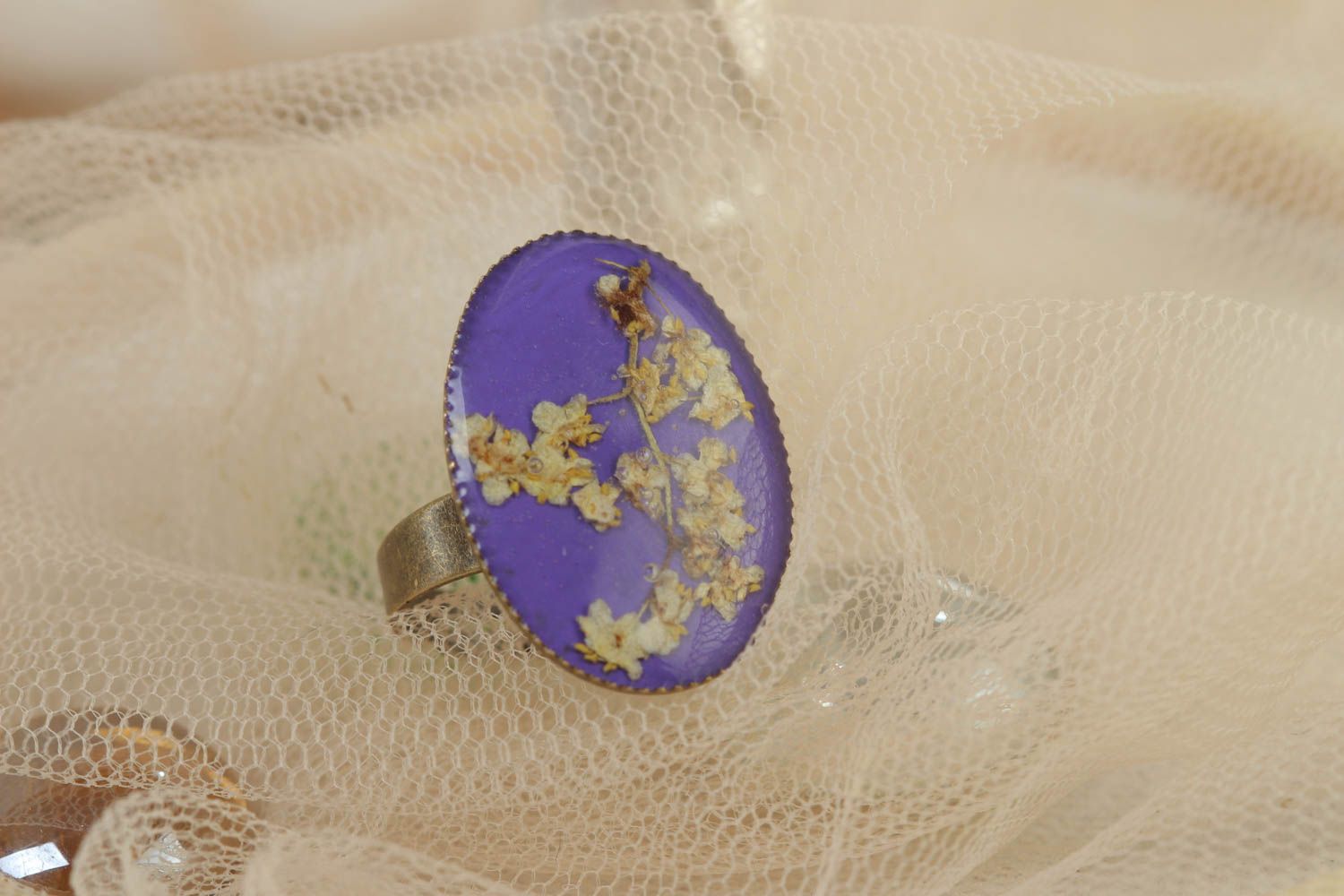 Handmade designer stylish purple glassy glaze botanic ring with dried flowers  photo 1