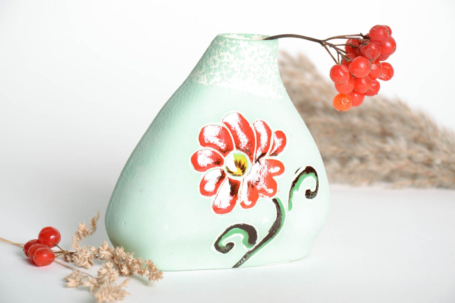 4 inches triangle ceramic flower vase with flower picture for home décor 0,53 lb photo 1
