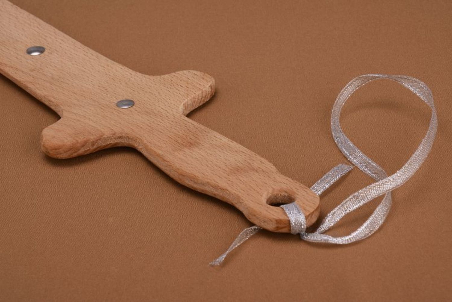 Espada de juguete de madera foto 6