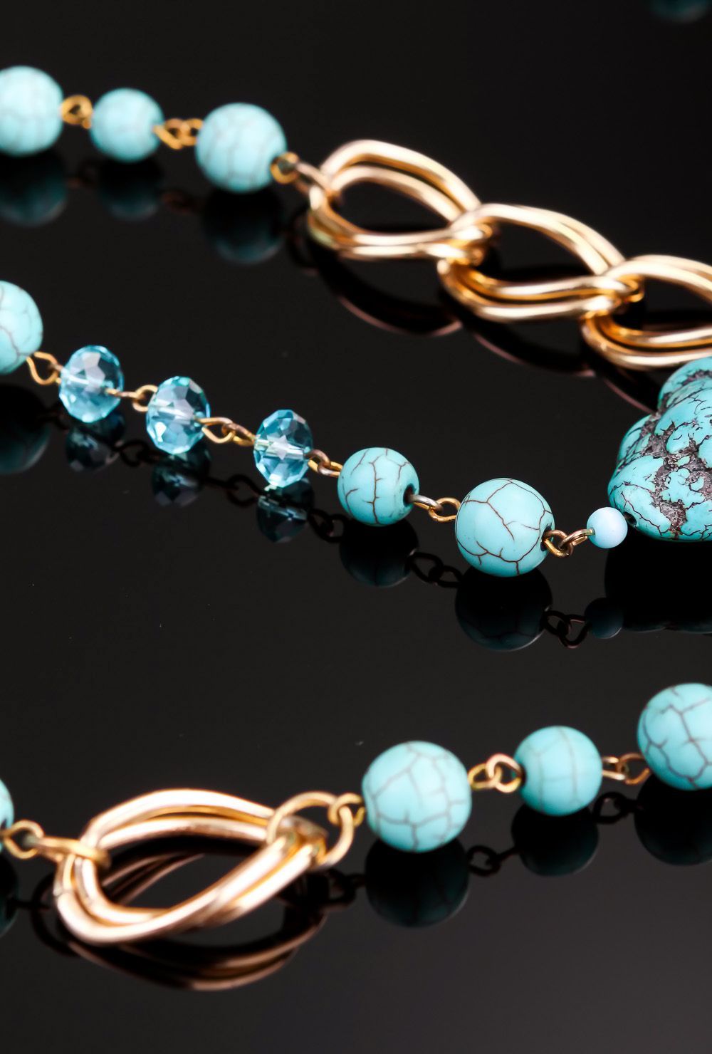 Beads made of turquoise photo 4
