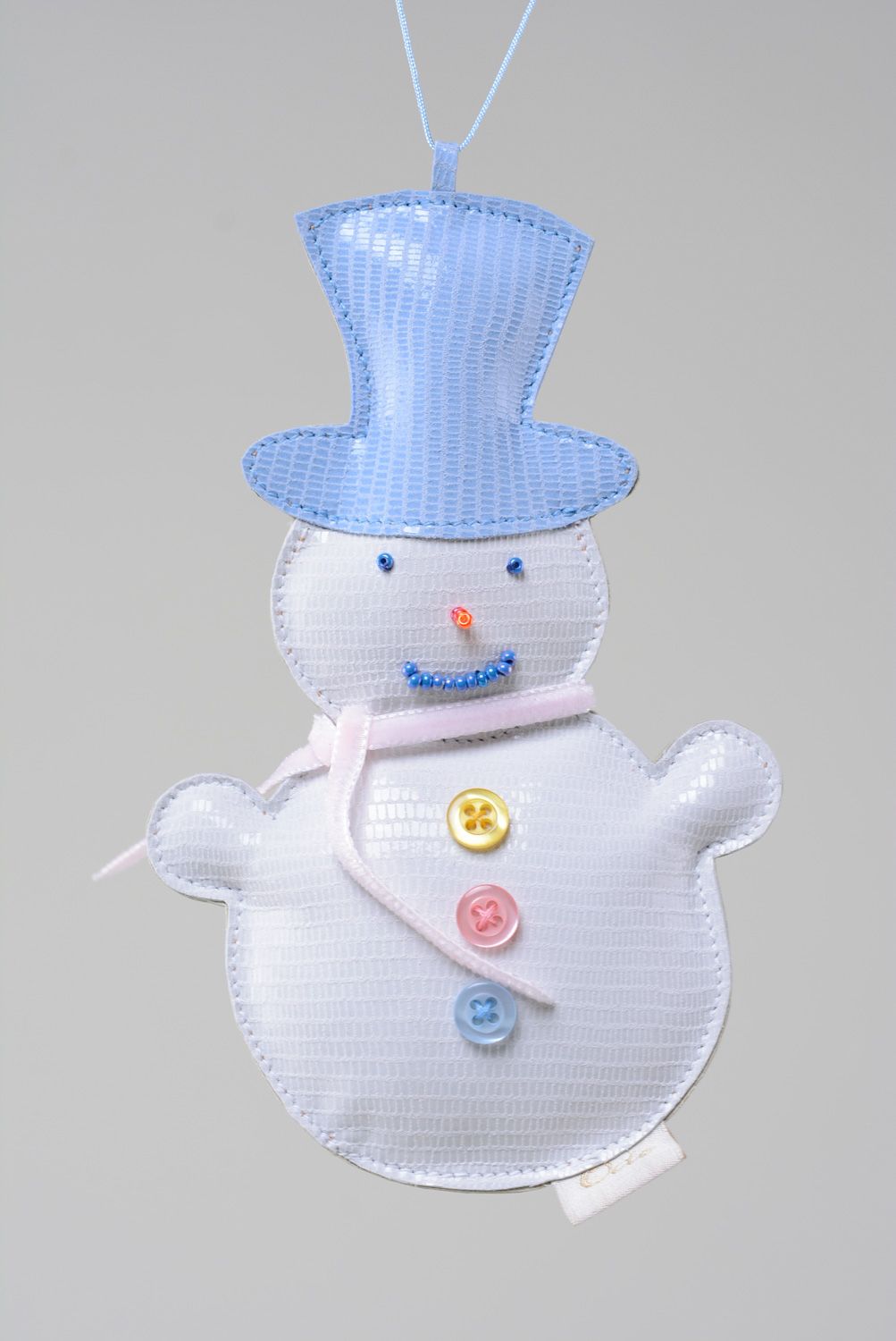 Leather bag charm in the shape of snowman photo 1