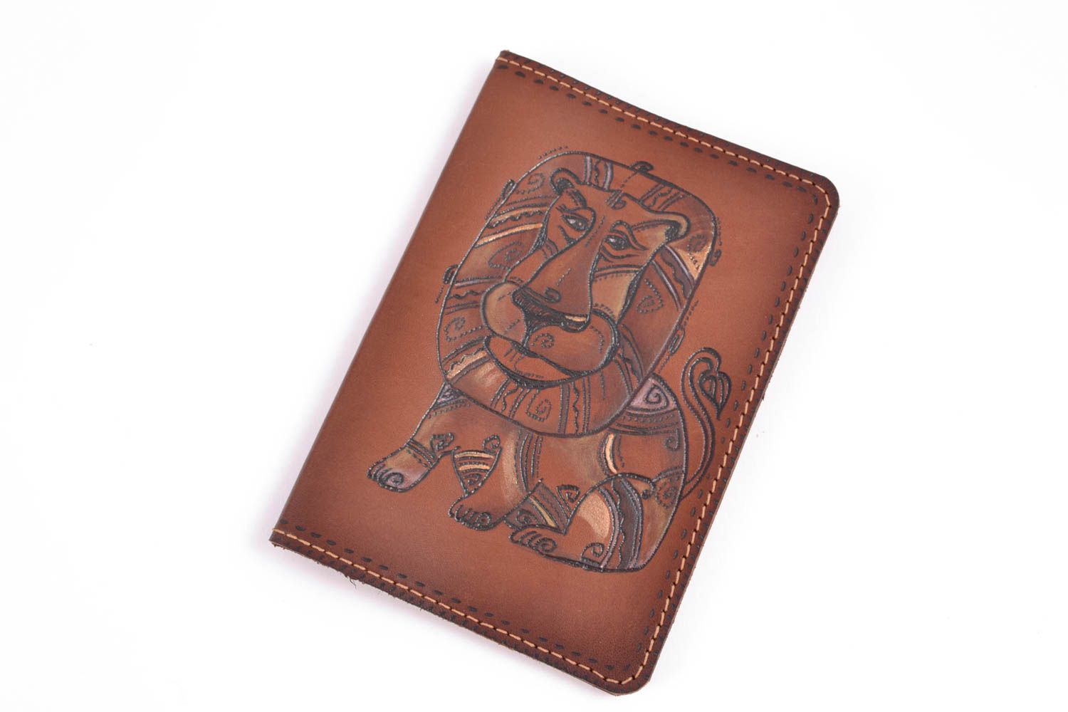 Stylish handmade leather passport cover of brown color with painting Lion photo 3