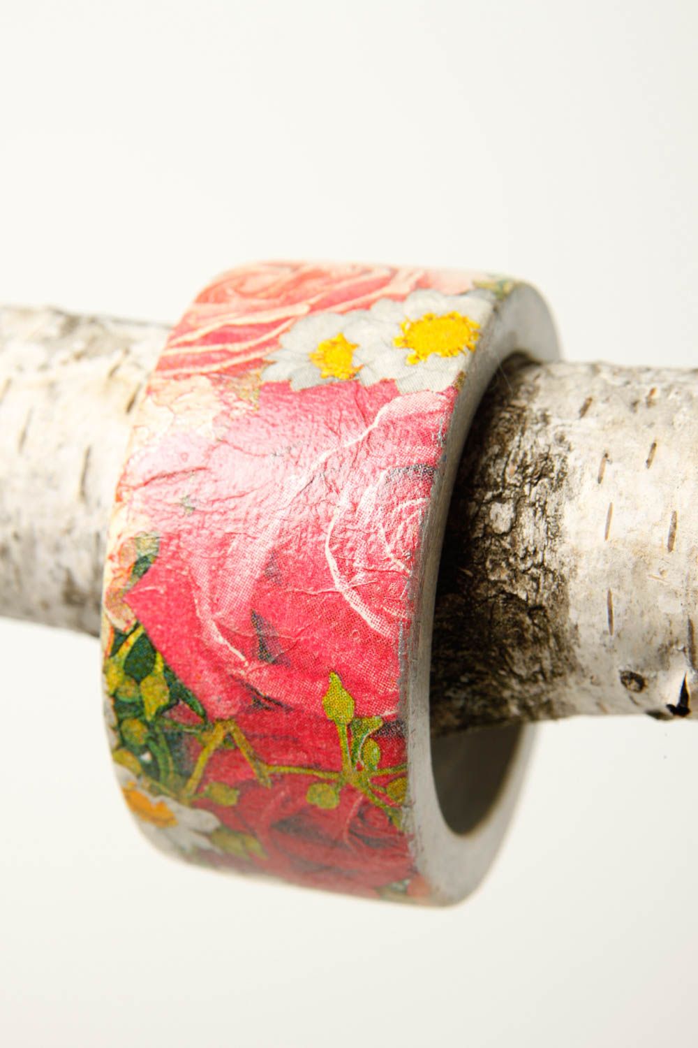 Brazalete artesanal con flores regalo perzonalizado pulsera de madera  foto 2