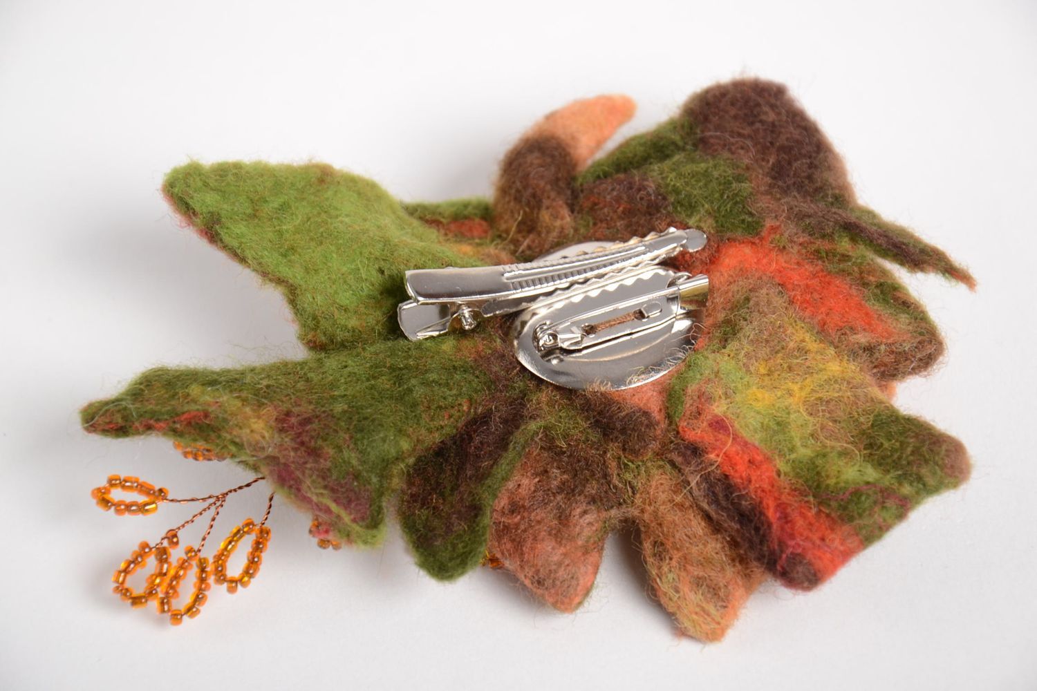 Handmade brooch woolen brooch for girls gift ideas designer accessories photo 3