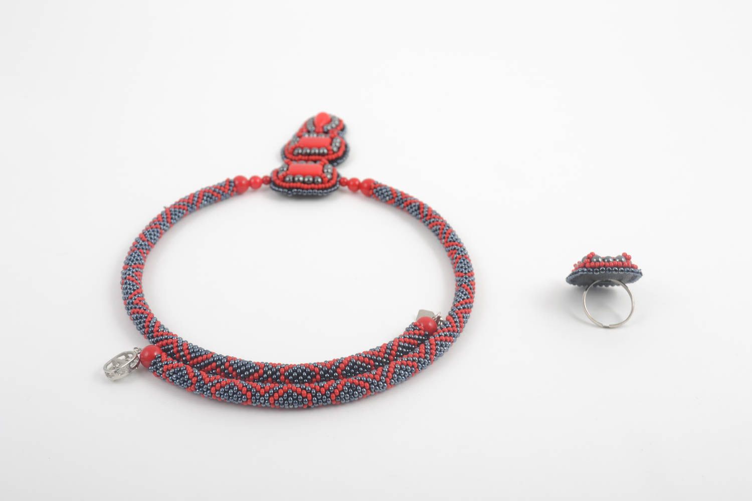 Stylish handmade beaded ring beaded cord necklace artisan jewelry designs photo 2