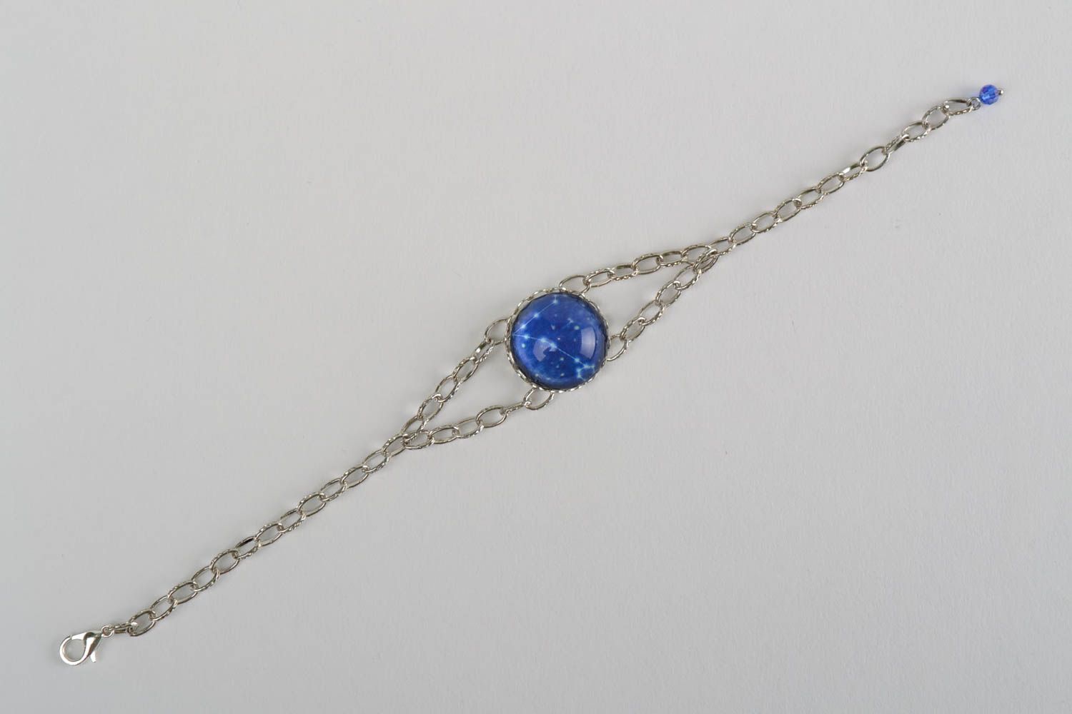 Bracelet chaîne métallique avec verre bleu fait main constellation des Poissons photo 3