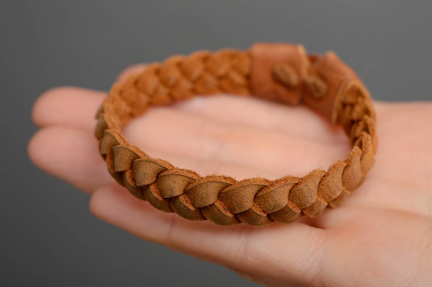 Light brown genuine leather wrist bracelet photo 4