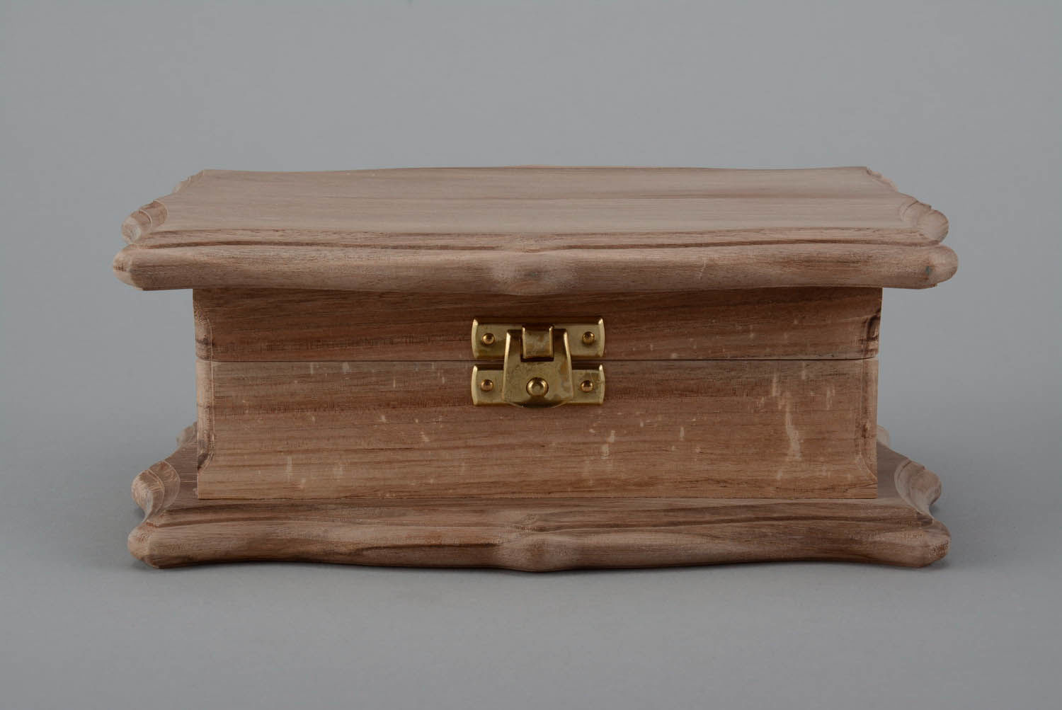 Boîte en bois brut à bijoux faite main photo 1