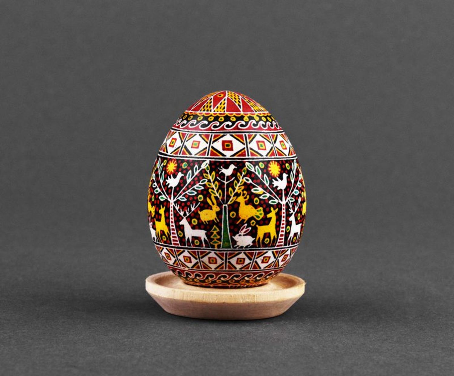 Huevo pintado de Pascua Bosque foto 2