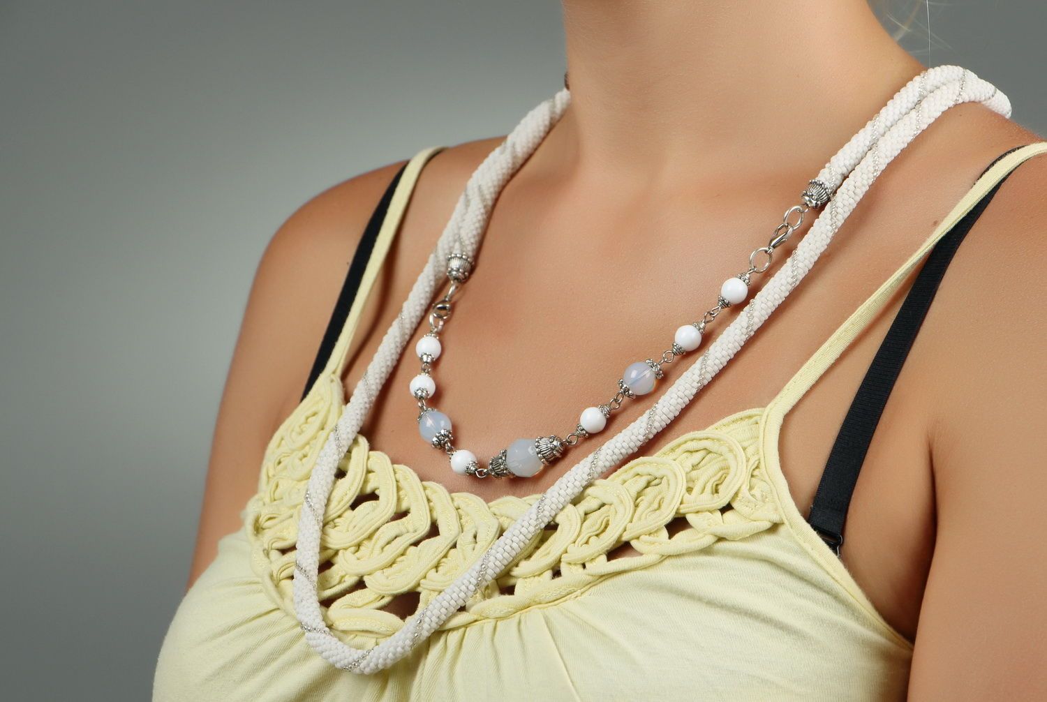 Lariat, necklace with agate and opal photo 4