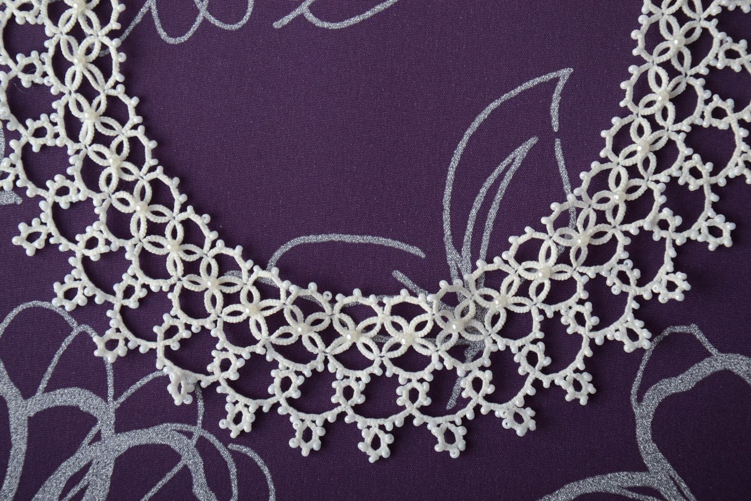 Woven necklace with beads made using tatting technique photo 1