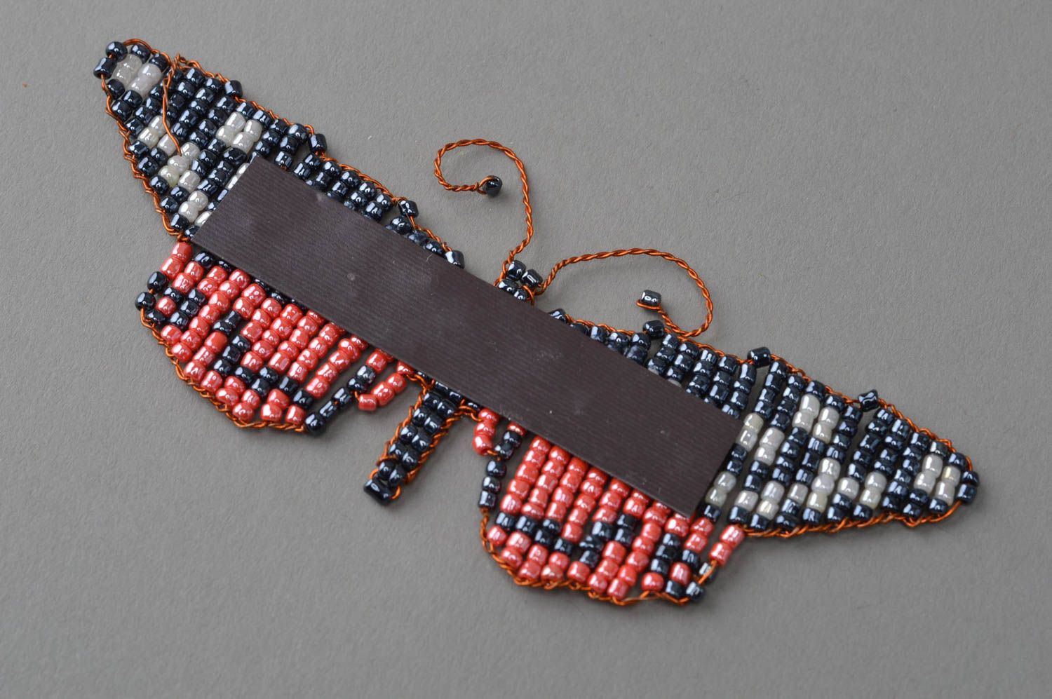 Handmade fridge magnet beaded butterfly for home decor woven handicrafts photo 4