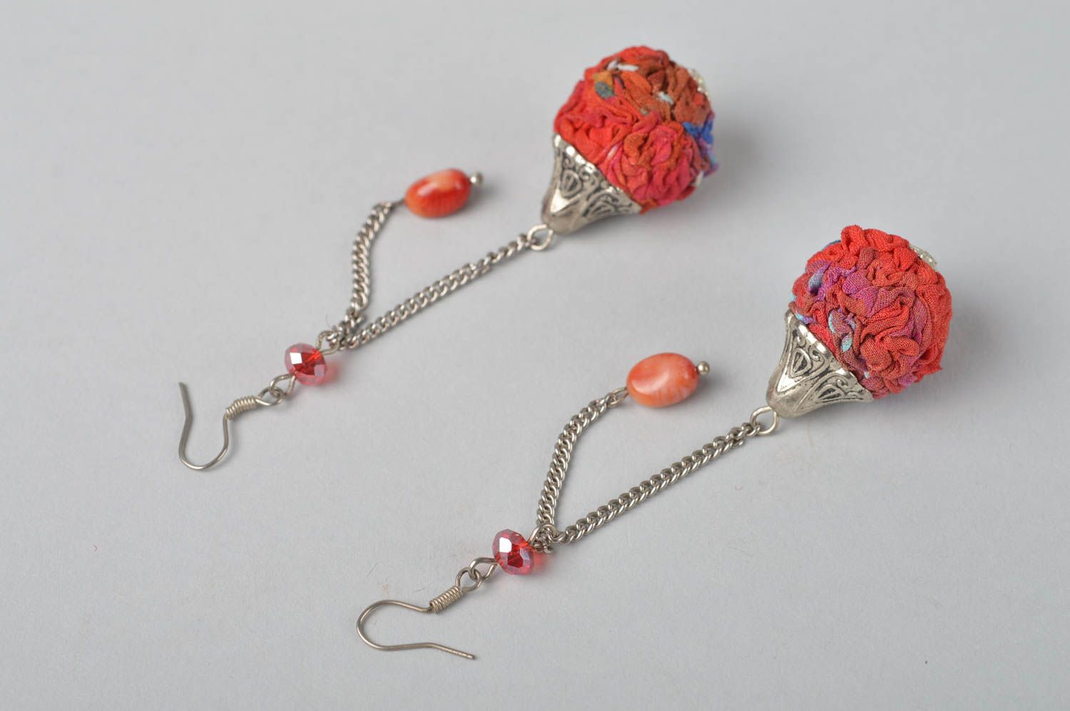 Handmade Glasperlen Ohrringe Schmuck aus Stoff lange Ohrhänger rot modisch foto 5