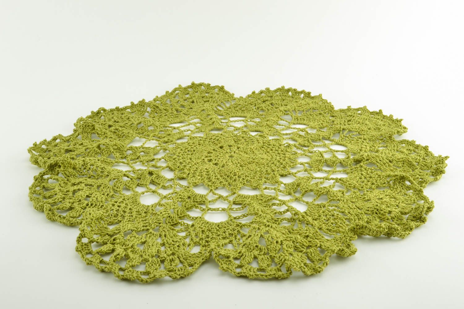 Lace crochet tablecloth of green color photo 1