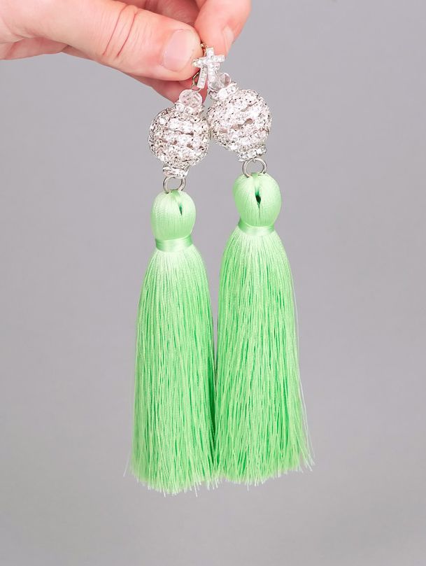 Earrings made of threads Mint photo 5