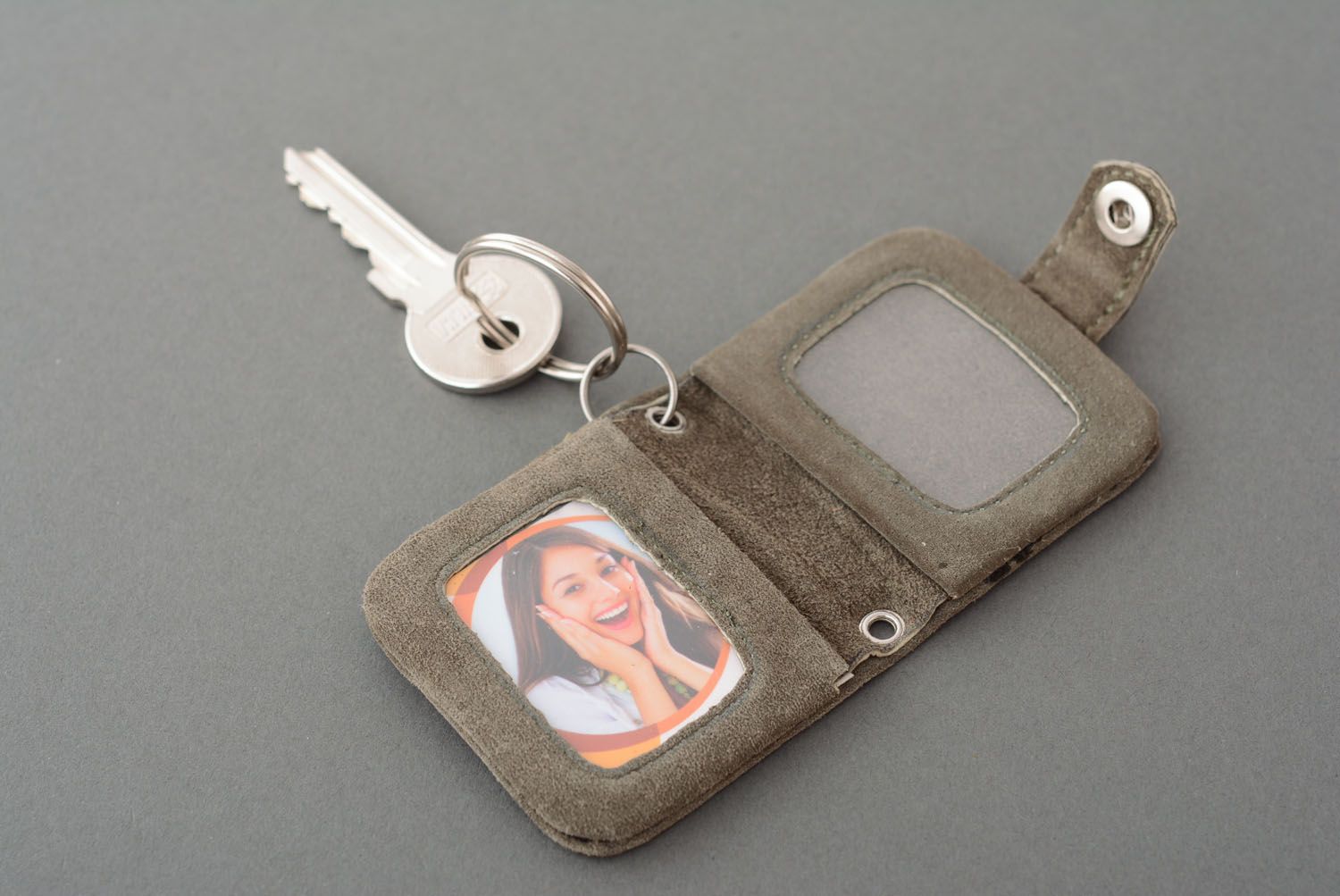 Schlüsselanhänger für Foto aus Leder foto 1