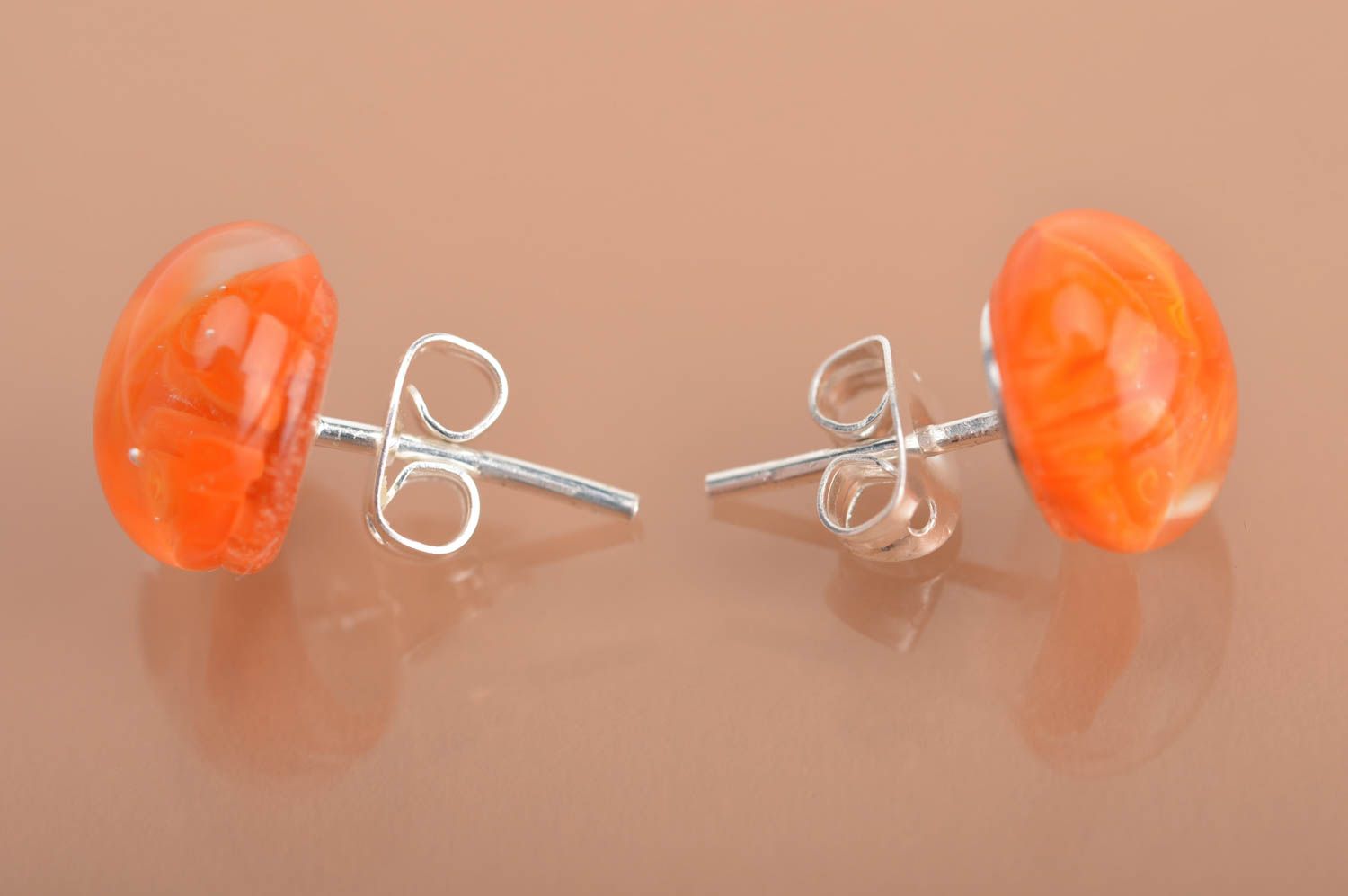 Small designer handmade millefiori glass round stud earrings of orange color photo 3