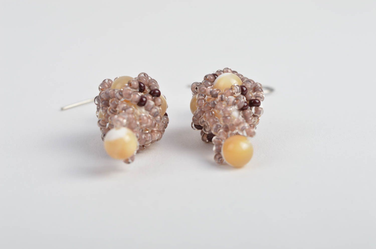 Designer seed beaded earrings with pearl finish handmade unique bijouterie photo 4