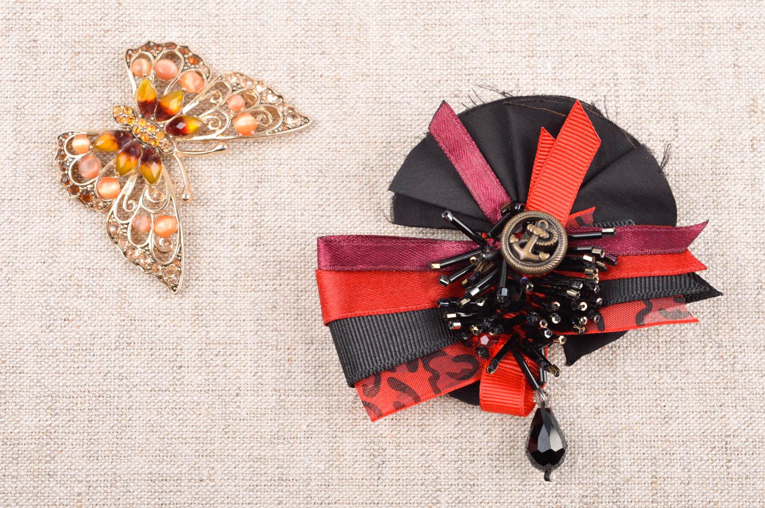 Broche artesanal de color rojinegro accesorio de moda regalo original para mujer foto 1