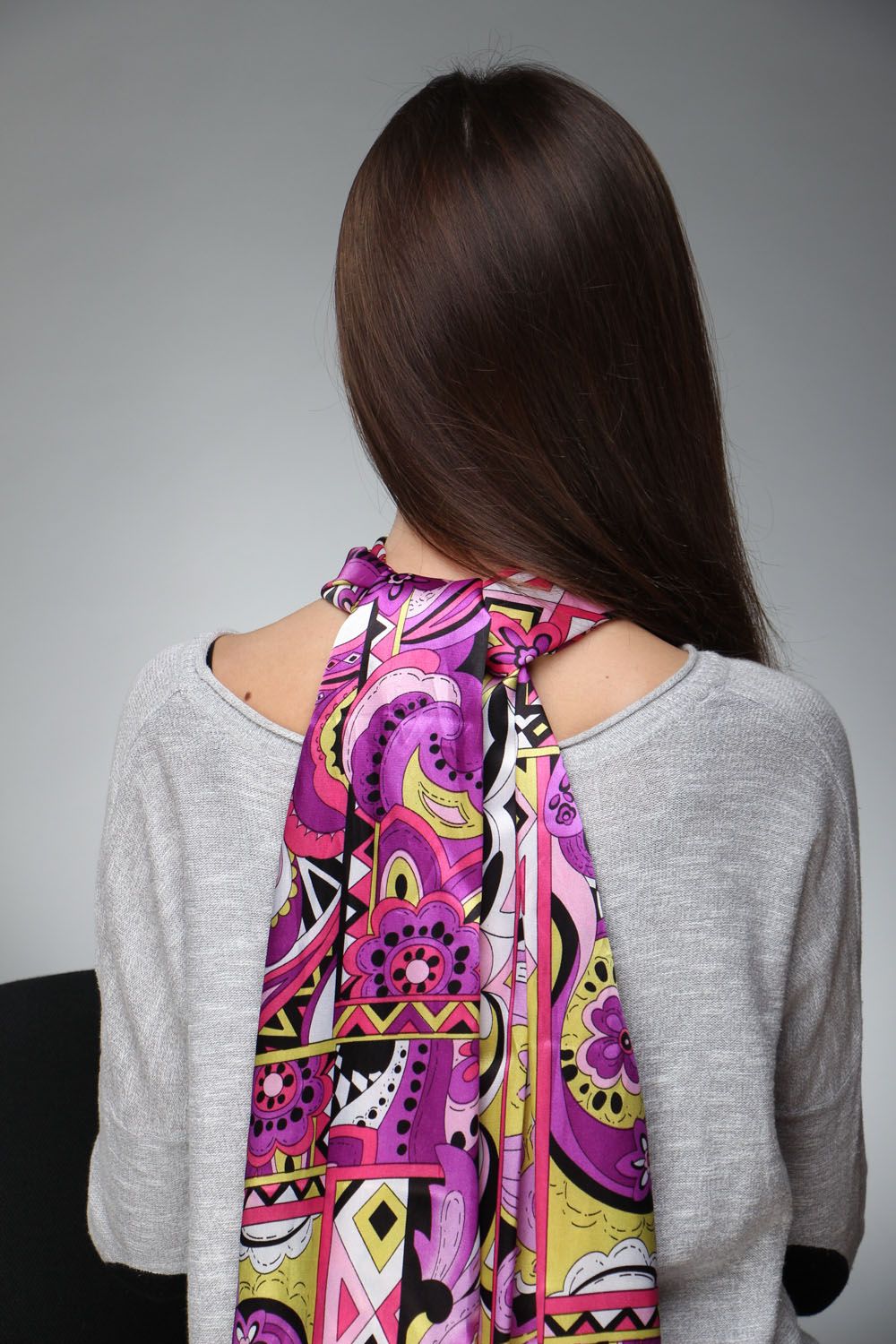 Silk scarf with natural stone photo 2