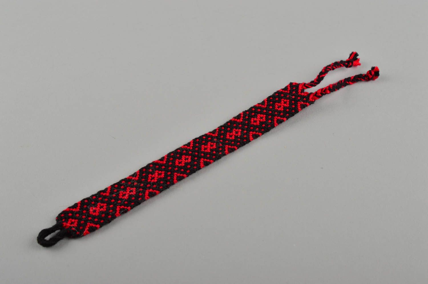 Geflochtenes Stoff Armband handmade Künstler Armband Frauen breites Armband  foto 2
