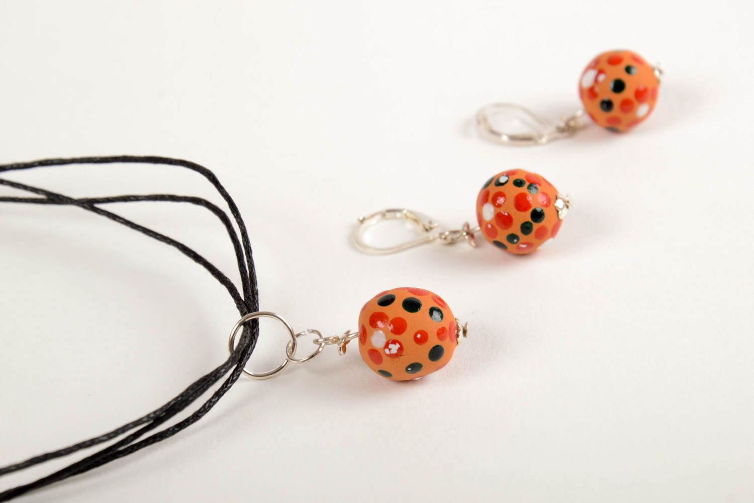 Set of painted jewelry clay accessories ceramic earrings stylish clay pendant photo 3