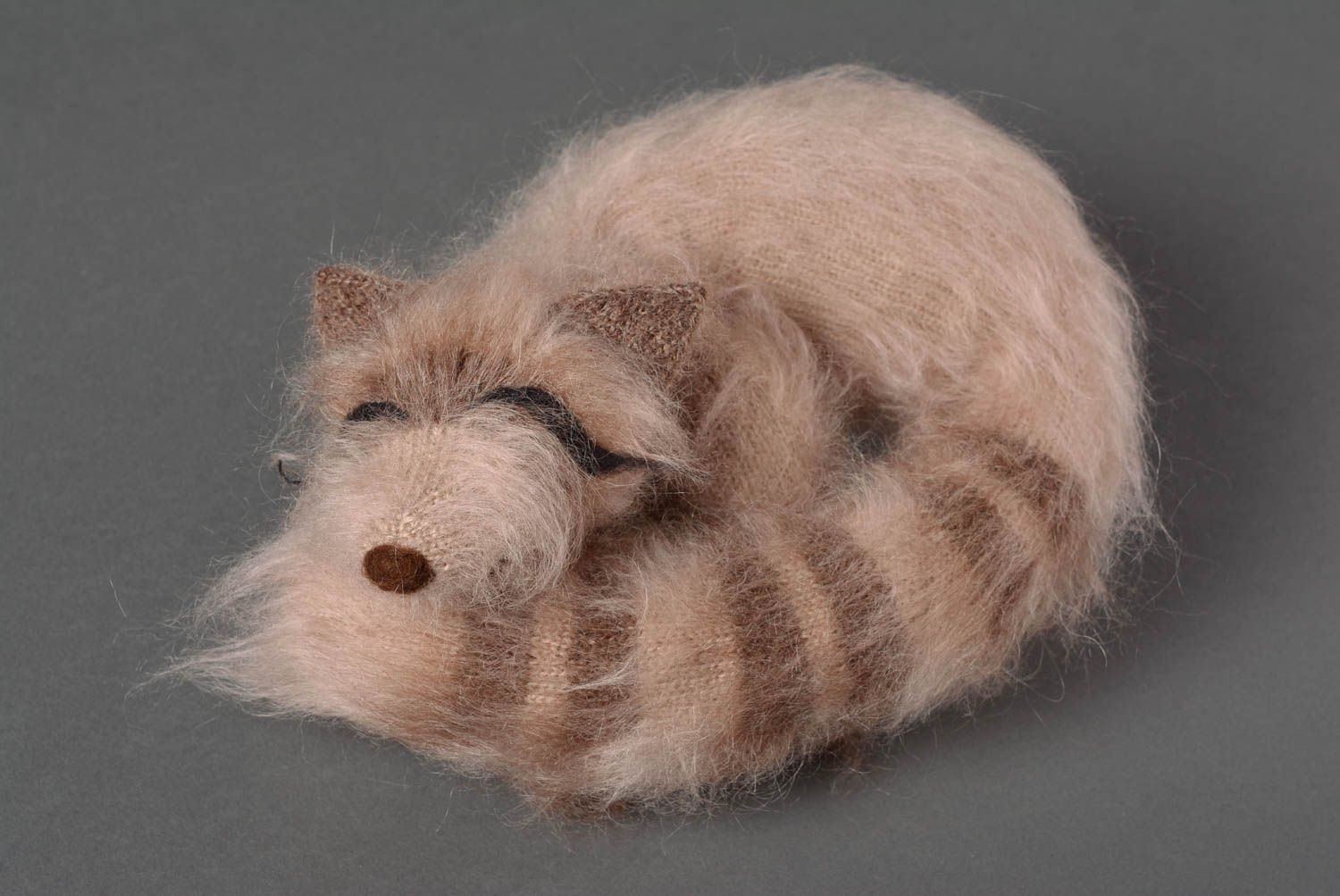 Peluche animal raton Jouet tricot fait main en laine original Cadeau pour enfant photo 1
