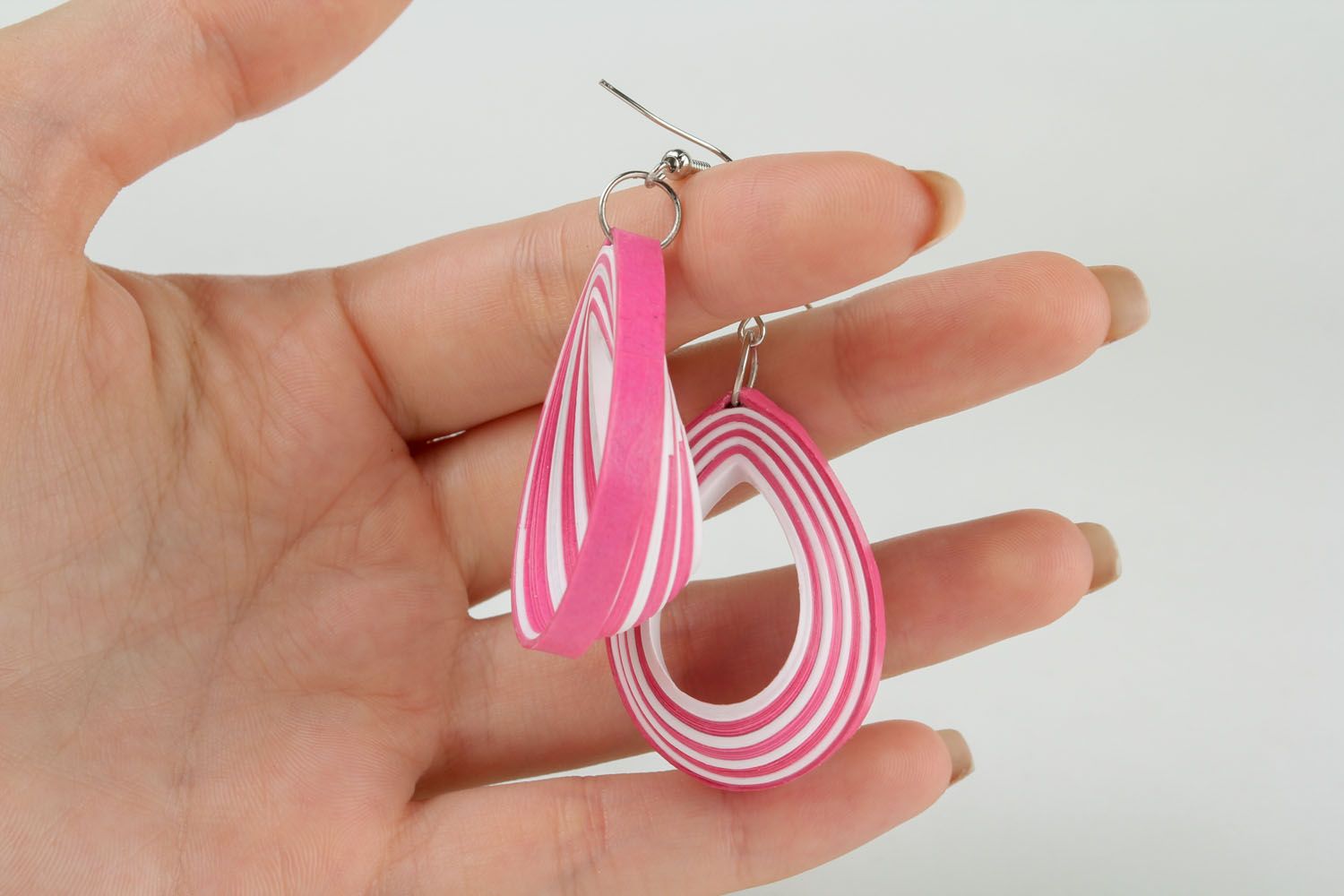 Paper quilling earrings photo 5