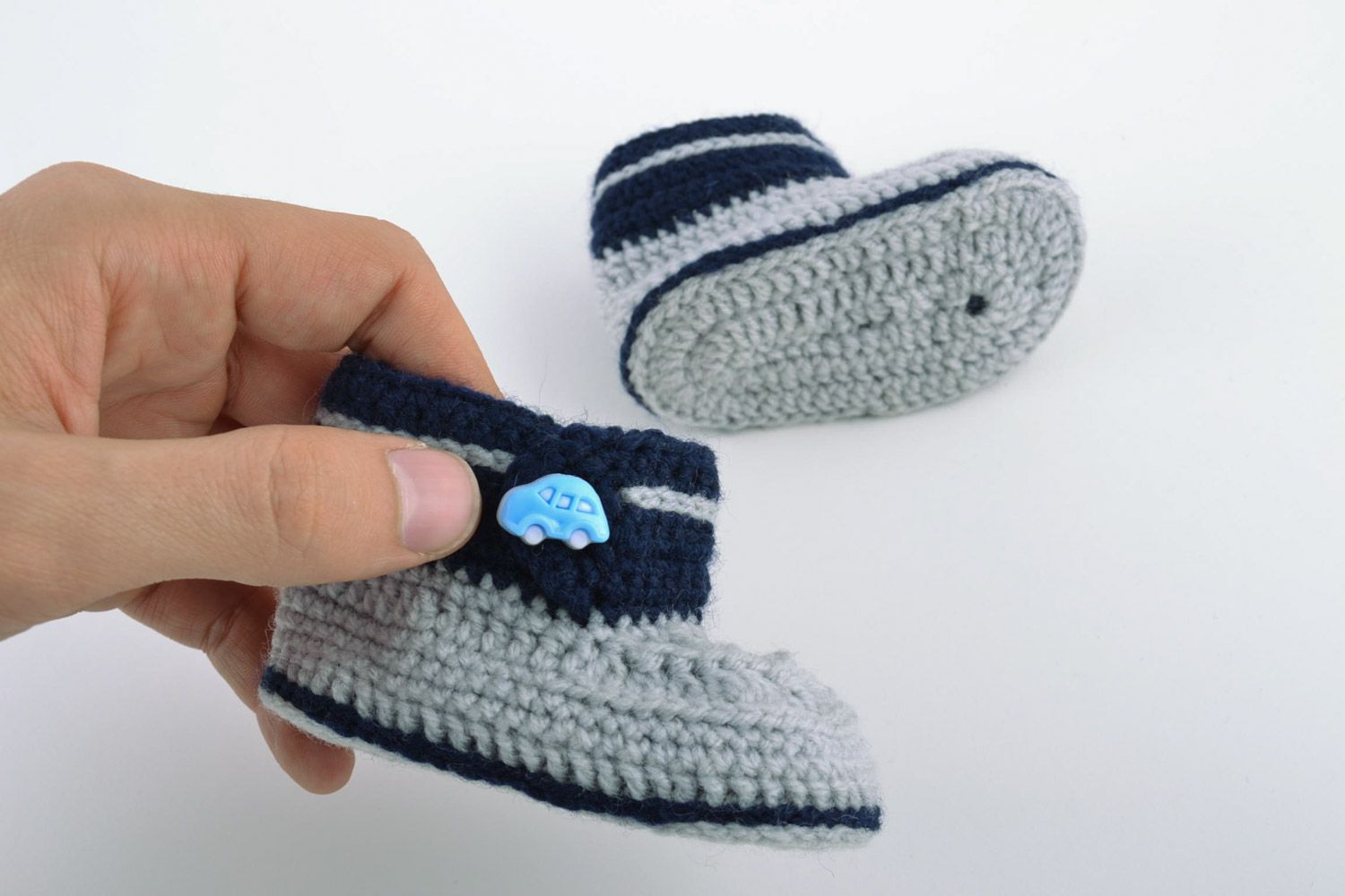 Gray and blue handmade knitted wool baby booties photo 2