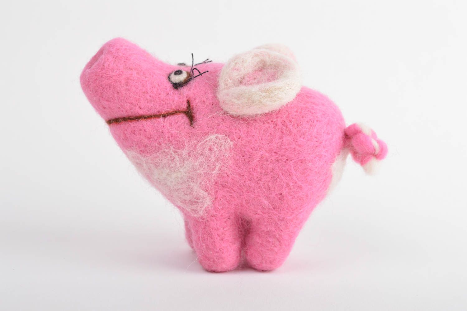 Gefilzte Figur handgefertigt Schwein Spielzeug originelles Geschenk in Rosa foto 4