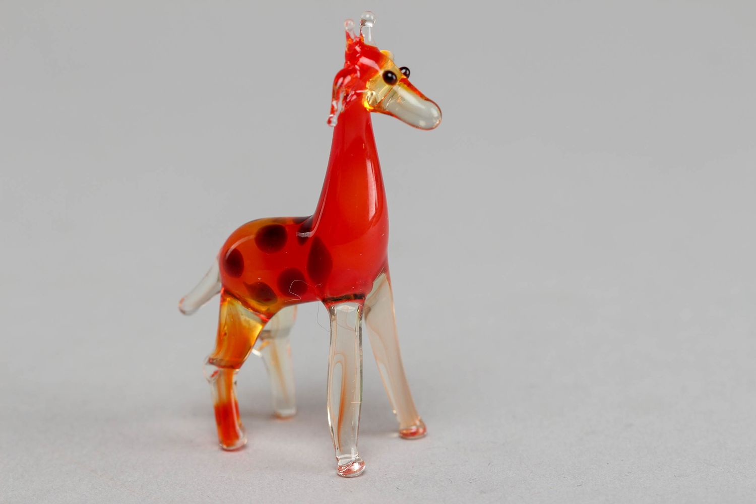 Handmade glass statuette of giraffe  photo 1