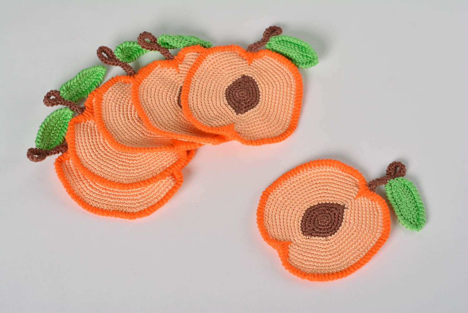 Dessous-de-verre au crochet faits main Accessoires cuisine orange ronds 5 pièces photo 1